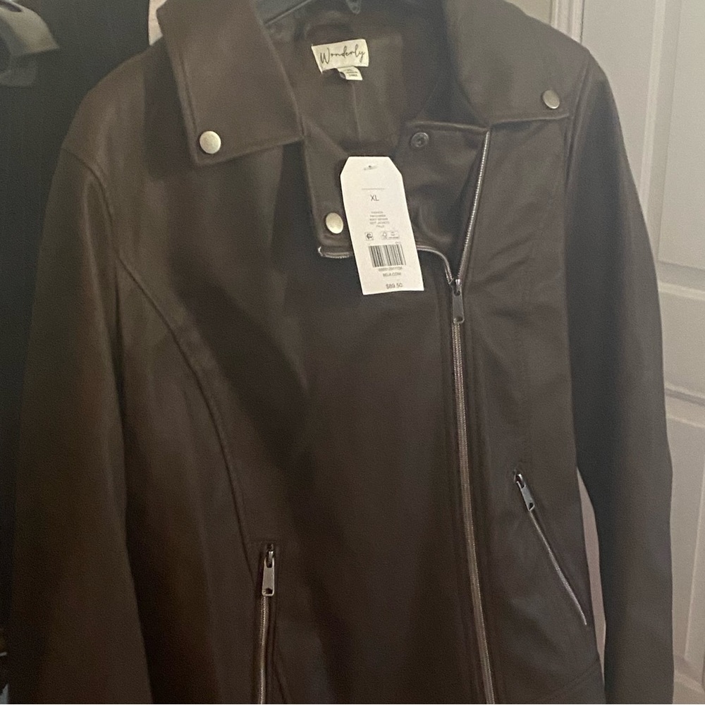 10kitchen houseware,  4 jackets are $15.00-$25.00, 2-1x Ugg lounge wear $25.00ea